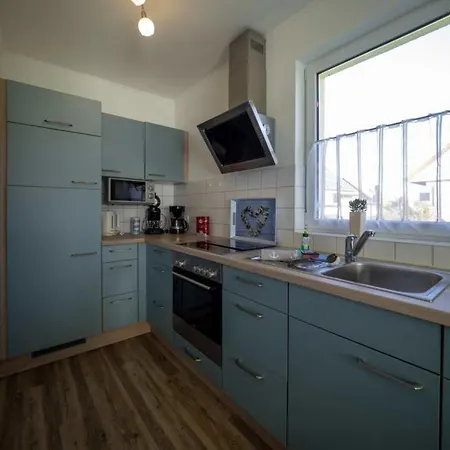 Vakantiehuis Ostseekueste 16 *